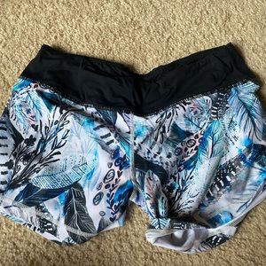 Born Primitive Shorts